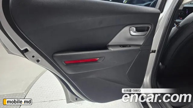 2023 Kia Niro — photo 25