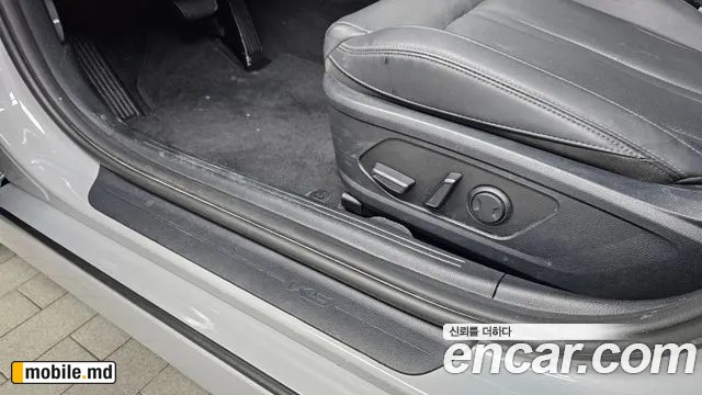 2025 Kia K5 — photo 28