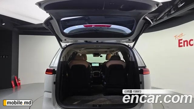 2022 Kia Canival — photo 20