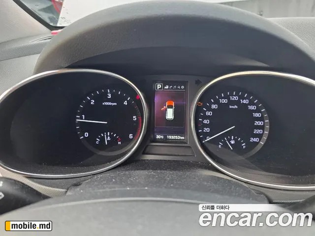 2016 Hyundai Santafe — photo 10