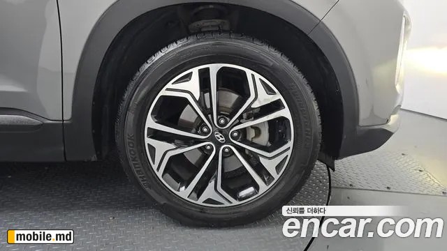 2019 Hyundai Santafe — photo 21