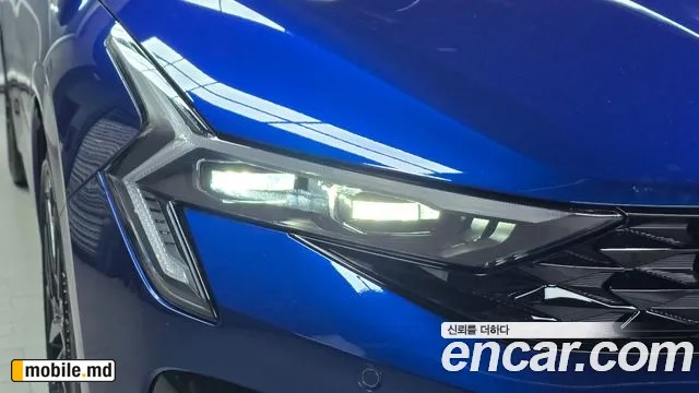 2025 Kia K5 — photo 22