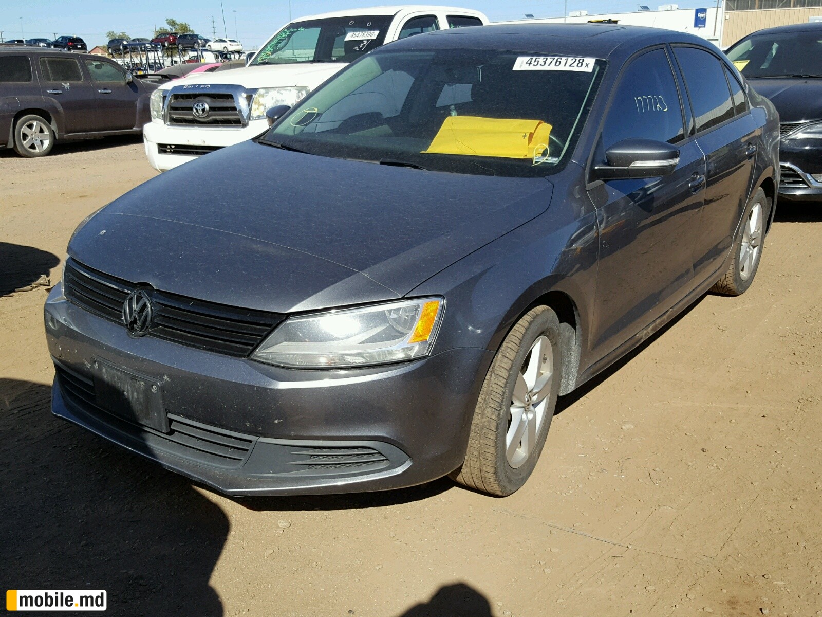 2012 Volkswagen Jetta — photo 2