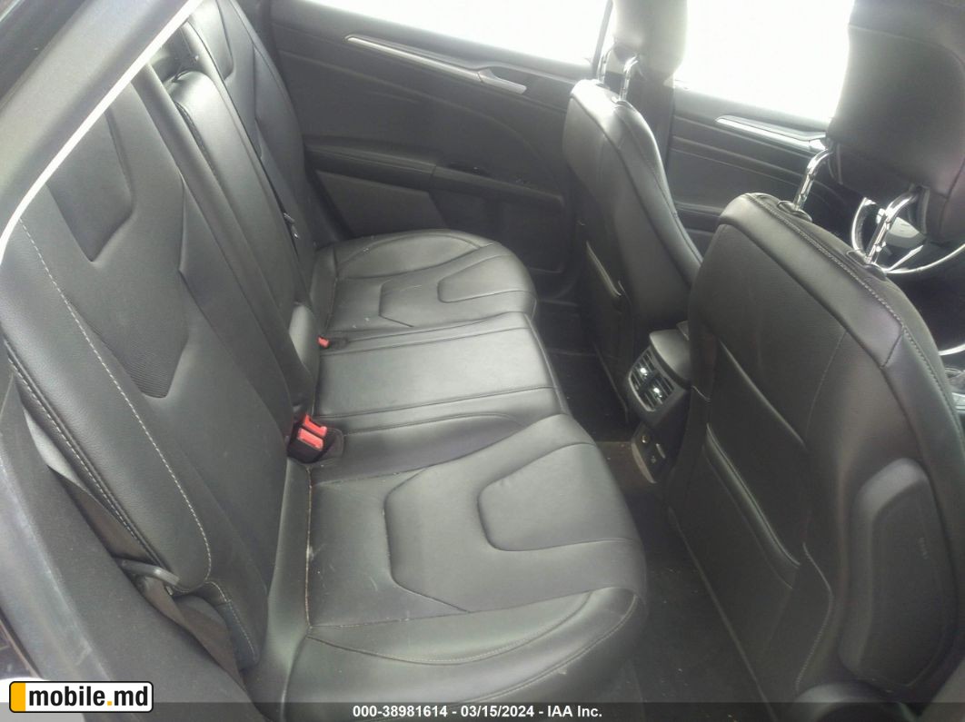 2013 Ford Fusion — photo 8
