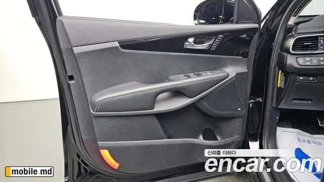 2019 Kia Sorento — photo 24