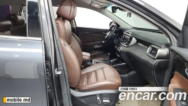 2016 Kia Sorento — photo 26