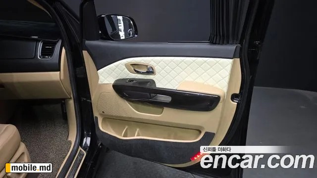2018 Kia Canival — photo 24