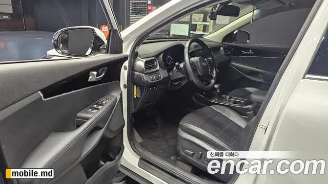 2018 Kia Sorento — photo 10