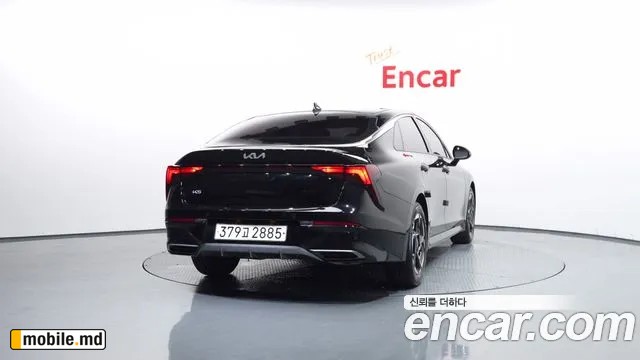 2025 Kia K5 — photo 4