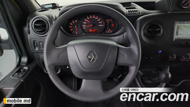 2019 Renault Master — photo 13