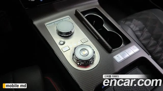 2026 Genesis G80 — photo 9