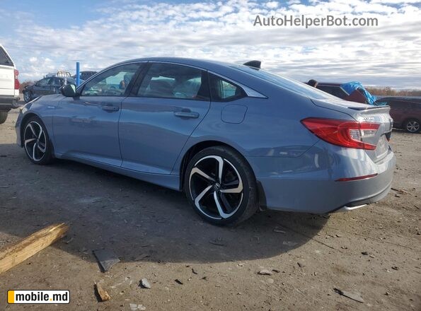 2022 Honda Accord — photo 2