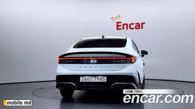 2025 Hyundai Sonata — photo 4