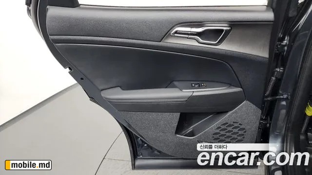 2025 Kia Sportage — photo 26