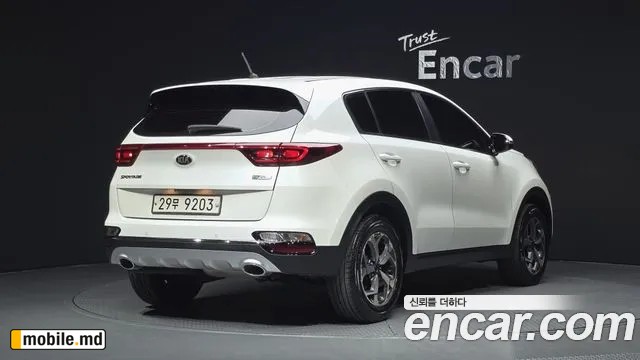 2019 Kia Sportage — photo 2