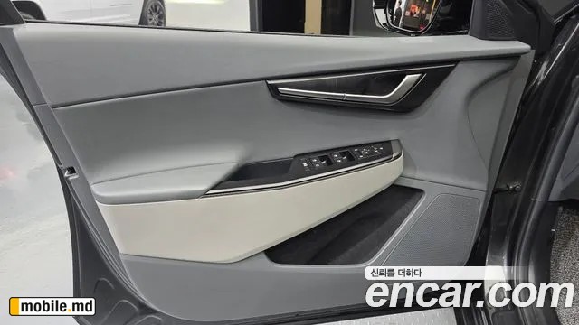 2025 Kia EV6 — photo 24