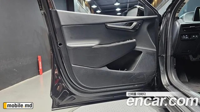 2022 Kia EV6 — photo 24