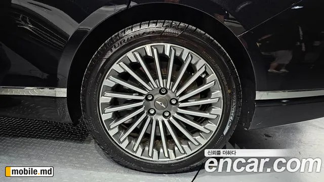 2022 Genesis G80 — photo 21