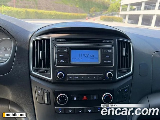 2018 Hyundai Starex — photo 10