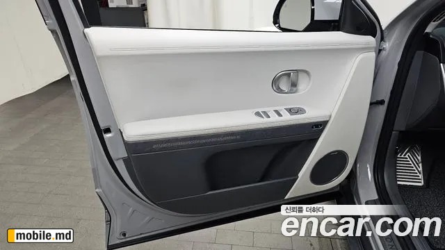2022 Hyundai IONIQ — photo 24