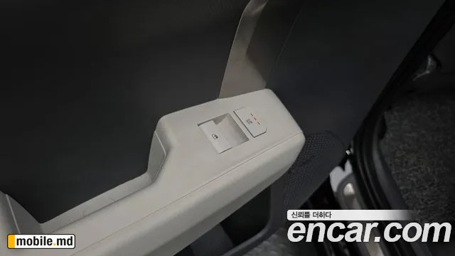 2025 Kia EV3 — photo 29