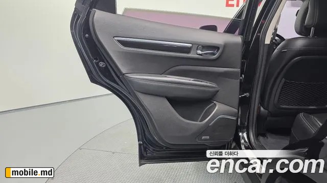 2017 Renault 6 — photo 25