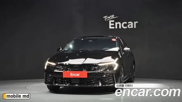 2025 Kia K5 — photo 3