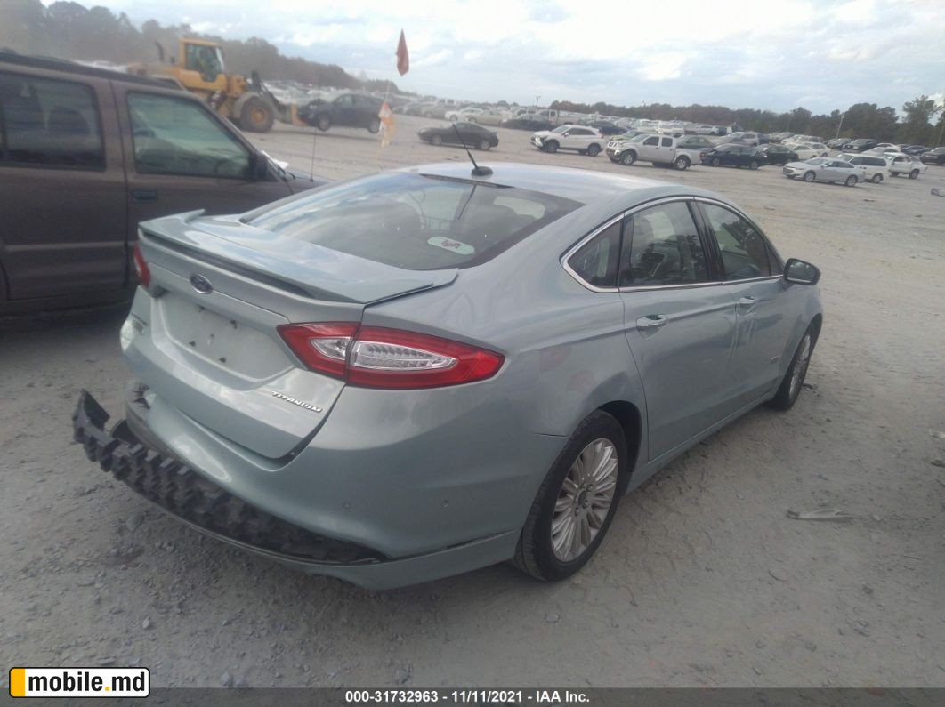 2013 Ford Fusion — photo 4