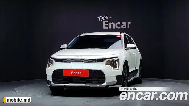2024 Kia Niro — photo 3