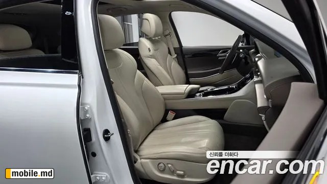2022 Genesis GV80 — photo 10