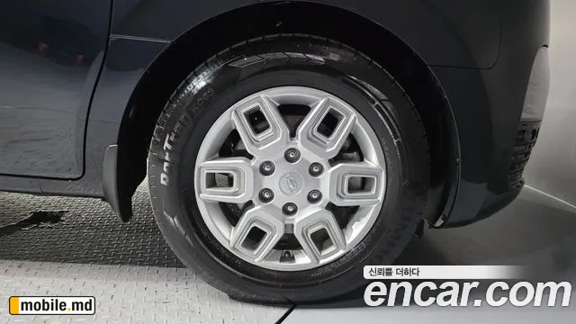 2023 Hyundai Staria — photo 21