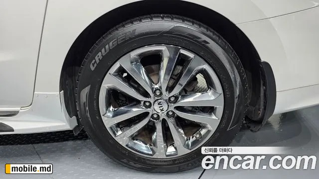 2018 Kia Canival — photo 21