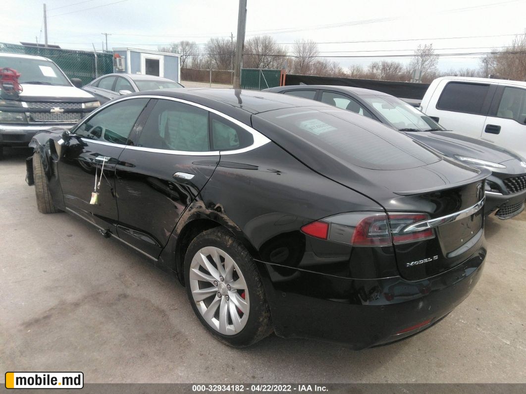 2016 Tesla Model S — photo 3