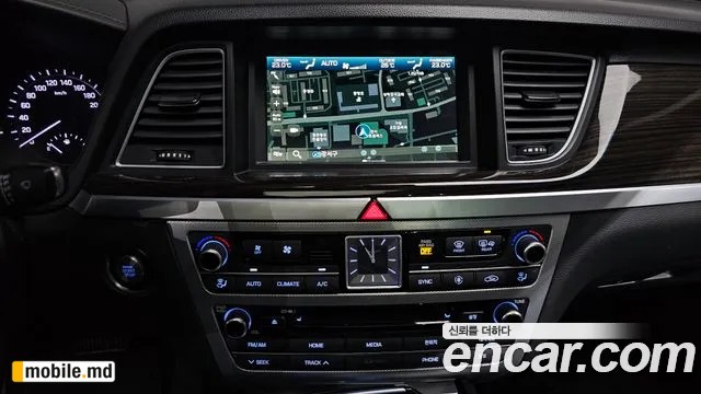 2018 Genesis G80 — photo 14