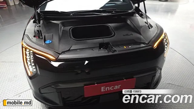 2025 Kia EV3 — photo 6
