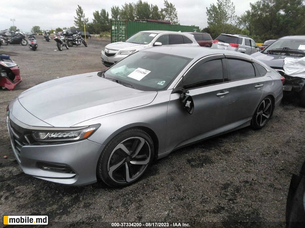 2019 Honda Accord — photo 2