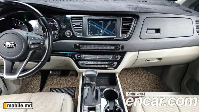2019 Kia Canival — photo 15
