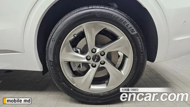 2026 Genesis GV70 — photo 21