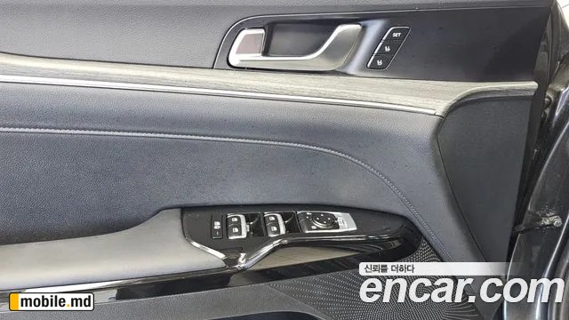 2025 Kia K5 — photo 29