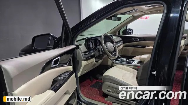 2021 Kia Canival — photo 11