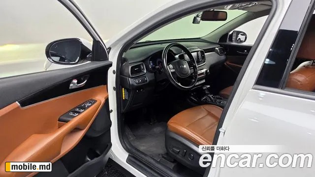 2018 Kia Sorento — photo 10