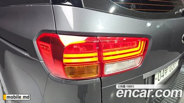2016 Kia Canival — photo 23