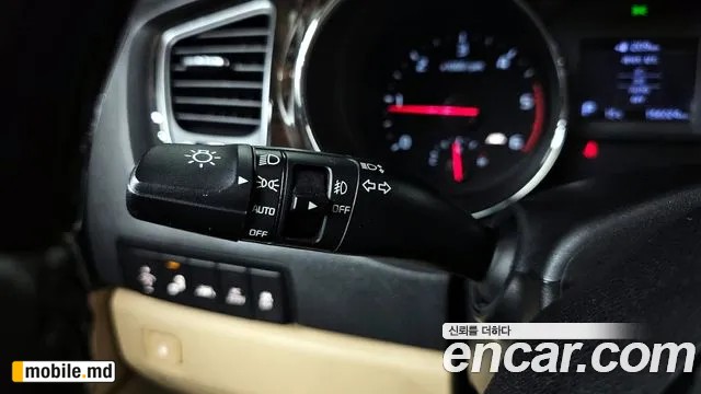 2019 Kia Canival — photo 18