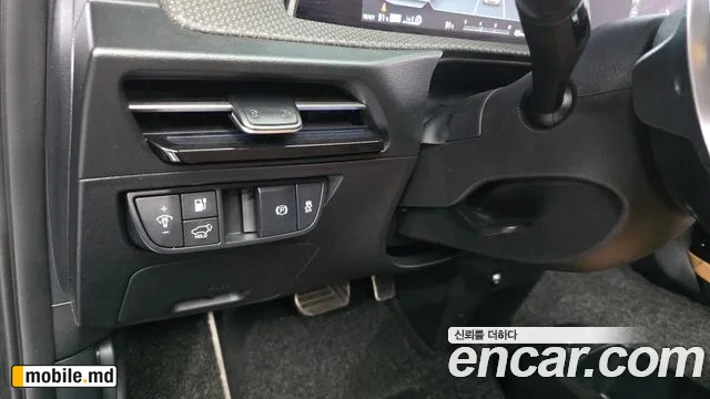 2023 Kia EV6 — photo 17