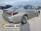 2020 Lexus ES — photo 15