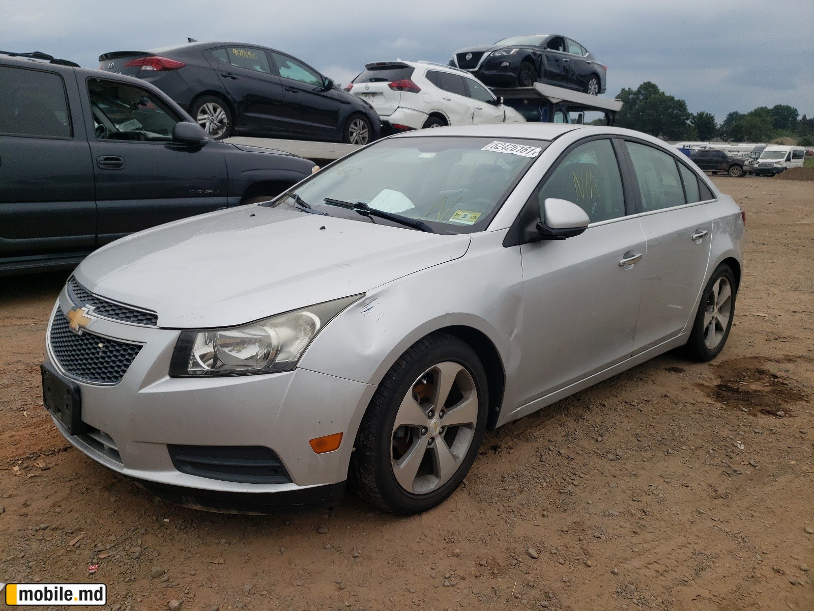 2011 Chevrolet Cruze — photo 2