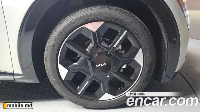 2025 Kia EV6 — photo 21