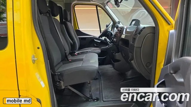 2020 Renault Master — photo 11