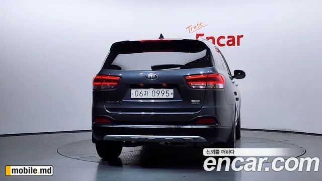 2016 Kia Sorento — photo 4