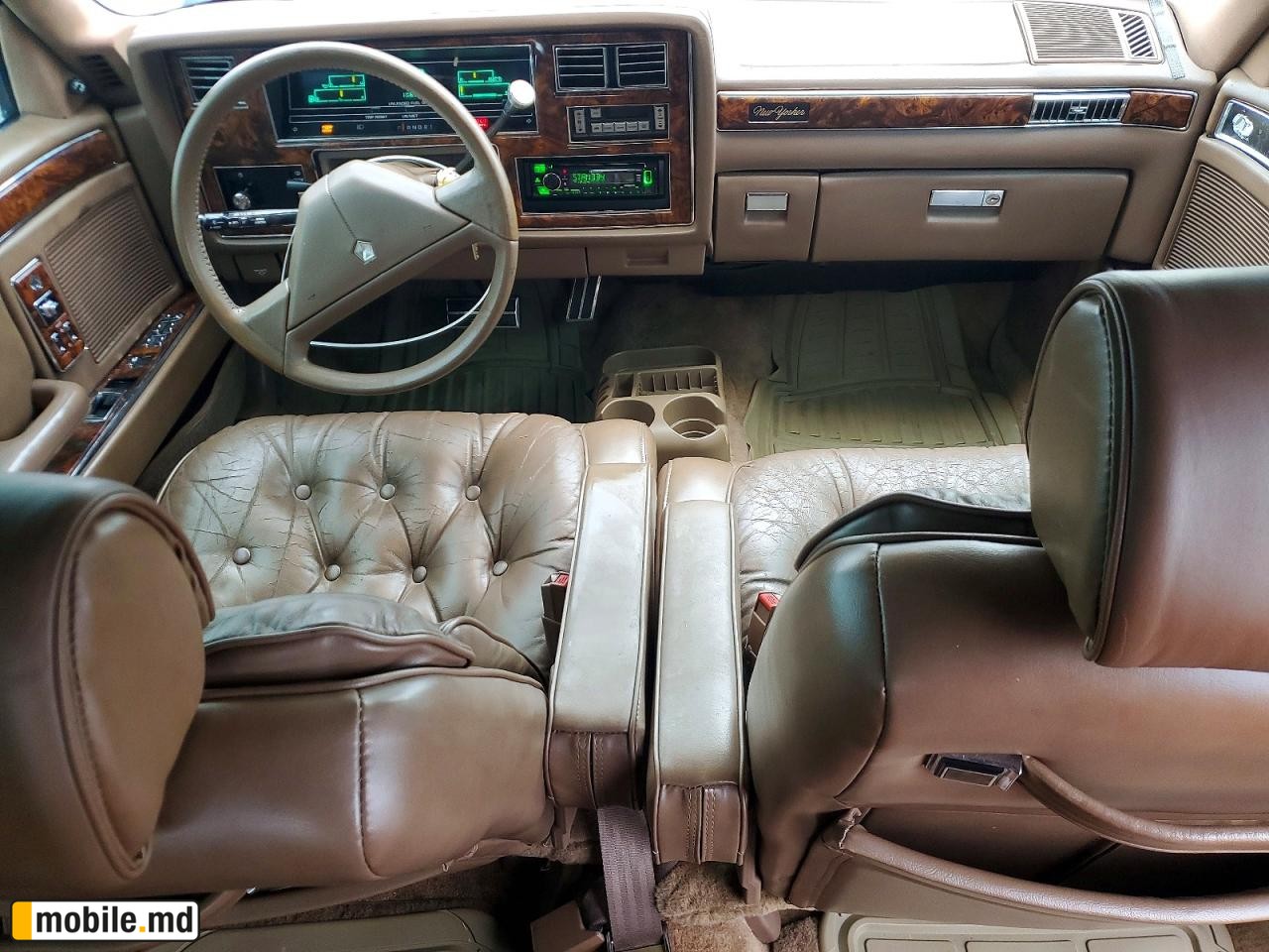 1988 Chrysler New Yorker — photo 8